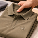 [Llevá 5, Pagá 3] Camisa Masculina Ímpetu en Seda Fría y Poliéster (¡Presencia Imponente!)